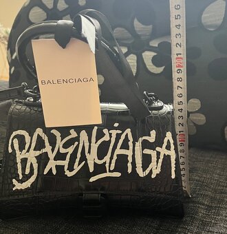 Balenciaga kabelka - 7