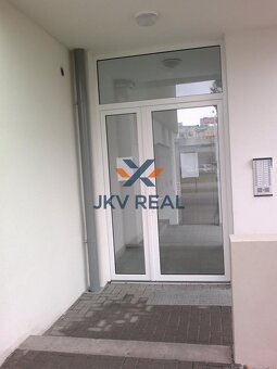 3,5 izbový byt na PRENÁJOM v Bratislave na Račianskej ulici. - 7