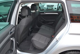 Volkswagen Passat Variant 1.6 TDI BMT DSG - 7