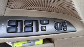 Lexus IS 220D - 7