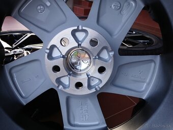 Predám nové kompletné kolesá MITSUBISHI R18. - 7