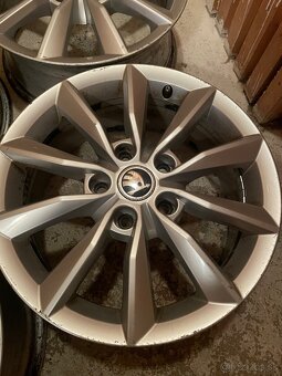 Hliníkový disk Minoris 16" Octavia III - 7