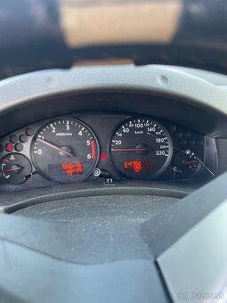Nissan navara d40 2.5 - 7