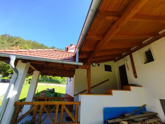 Ponúkame na predaj rodinný dom v obci Hrádok - 7