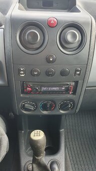 Peugeot Partner 1,6i 80 kW 2005 - 7