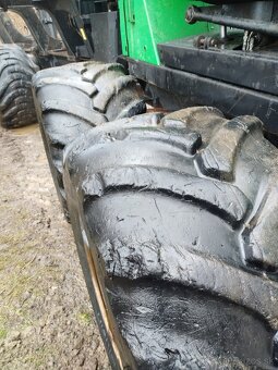 19t vyvážečka JD 1510E 8W forwarder 2011 - 7