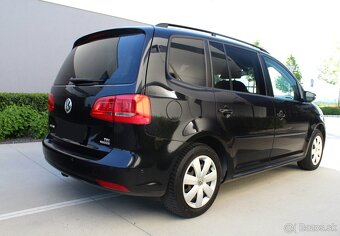 Volkswagen Touran 1.6 TDI DSG - 7