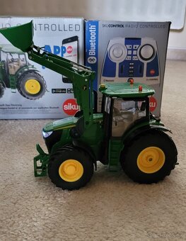 RC traktor Siku Control John Deere7310R - 7