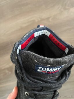 Panske zimne tommy hilfiger topanky, cizmy 43 - 7