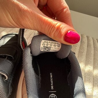 Botasky sneakers adidas vel 23 - 7