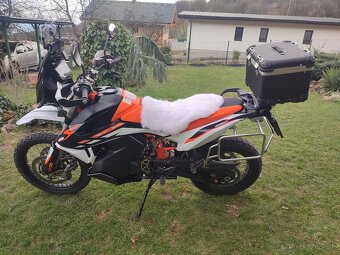 KTM 890 adventure R - 7