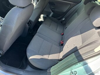 Predám Volkswagen Golf 5 variant 1,9 TDi 77kw 2007 - 7