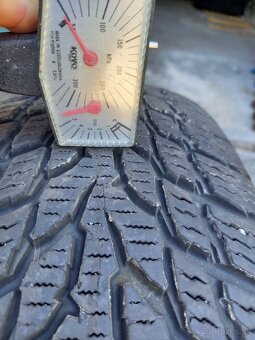 Predam zimne pneu 185/60 R14 len 2ks - 7