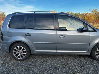 Volkswagen Touran 1.9 TDI - 7