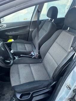 Peugeot 307 COMBI 1.6 HDI - 7