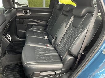 Kia Sorento 2.2 CRDi 4WD Platinum 7 M , A/T8  r.v: 10/2020 - 7