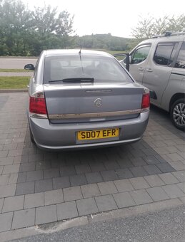 Opel vectra c 1.9 88kw mot este platny - 7