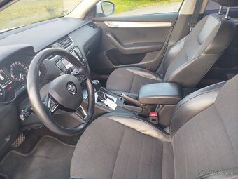 Škoda Octavia Combi 2.0 TDI Elegance/Style DSG - 7