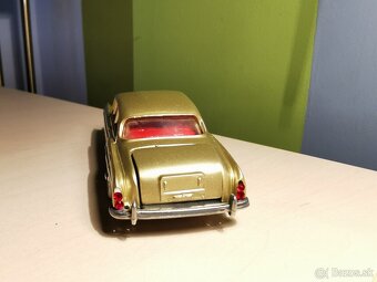 Corgi toys Bentley Continental - 7