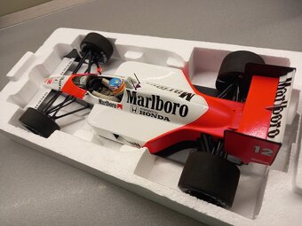 F1 MCLAREN HONDA MP4/4 CIRCUIT CATALUNYA 2015 ALONSO 1:18 - 7
