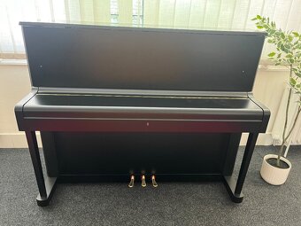 Zánovní Petrof P118 vyroben v řece 2006 - 7