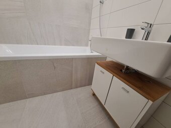 Na prenájom 2-izb. byt s garážou, novostavba, Zelené Dvory,  - 7