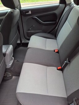Predám FORD Focus 1.6 Duratec 16V 74 kW/100 k - 7