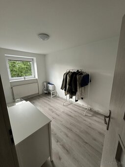 3-izbový klimatizovaný byt v centre mesta Partizánske - 7