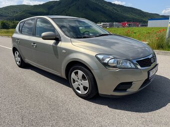 KIA CEED 1.4 77kW ( benzín) REZERVOVANÉ - 7