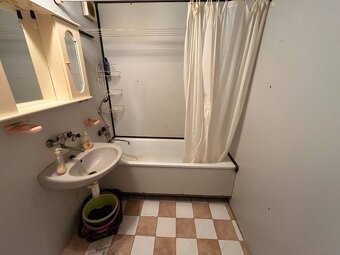 Na predaj 1 izbový byt s lóggiou vo Vranove nad Topľou - 7