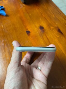 iPhone SE 2020 128GB WHITE - 7