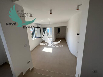 EXKLUZÍVNE Jedinečný Penhouse mezonet s výhľadom na more - 7
