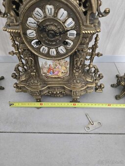 Krasne bronzove krbove hodiny cislo 17 - 7