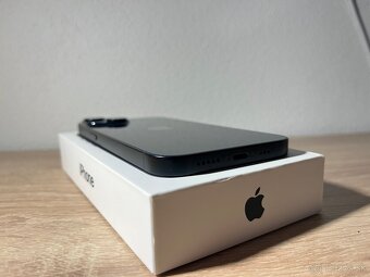 Apple iPhone 14 128GB, Temne atramentový - 7