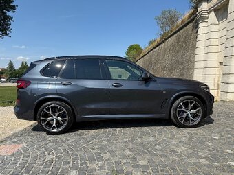 BMW X5 xDrive30d M Sport mHEV 210KW.A8 7.Miestny,Panorama,Ta - 7