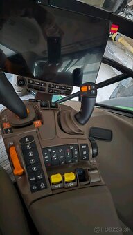 John Deere 6R215 - 7