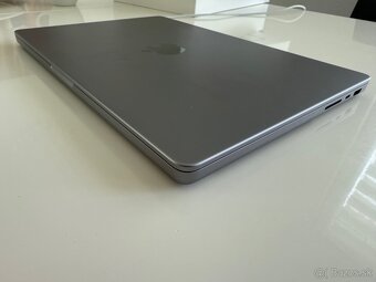 MacBook Pro 14” M1 Pro 512 GB, SK klávesnica – 98 % batéria - 7