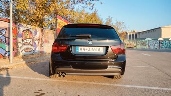 BMW e91 330xd - 7