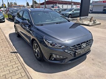Hyundai i30CW 1.5 T-GDi 118kW mHEV AT7 Family - 7