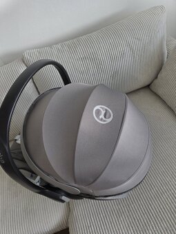 CYBEX Cloud Z i-Size Vajíčko+ zakladna - 7