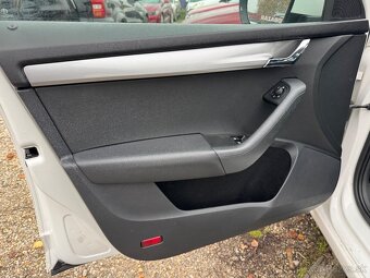 Škoda octavia 1.6tdi - 7