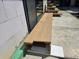 Schody + parapety - Robené na mieru - 7