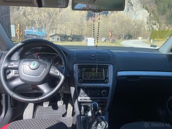 Škoda Octavia II facelift - 7