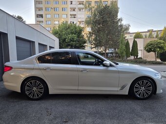 BMW 520d 1.Majiteľ A/T Harman/KARDON KAMERA FULL LED 190PS - 7