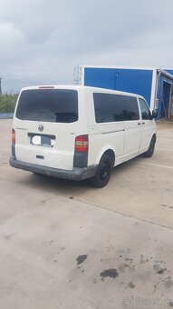 t5 transporter 1.9tdi long 9-miestne - 7