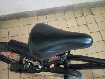 Predám detský bicykel Btwin 16' kolesa - 7