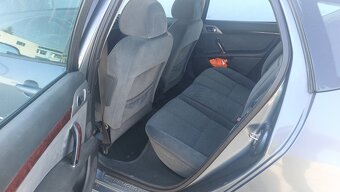 Peugeot 407 SW 2.0 HDi ST - 7