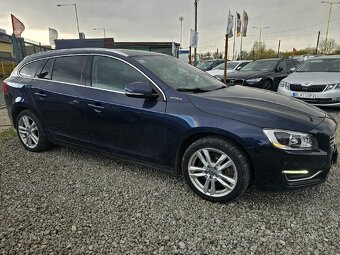 Volvo V60 D6 AWD 2.4 Plug-in Hybrid Diesel - 7