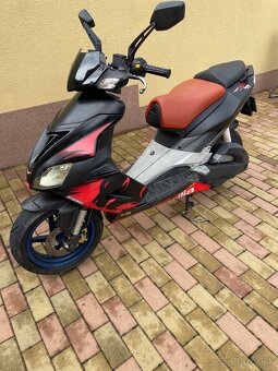 Aprilia sr50 - 7