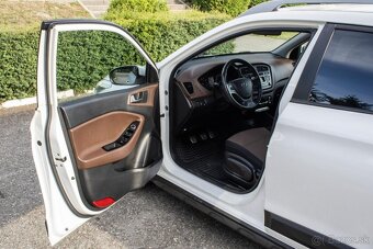Hyundai i20 Active 1.4i 16V Comfort - 7